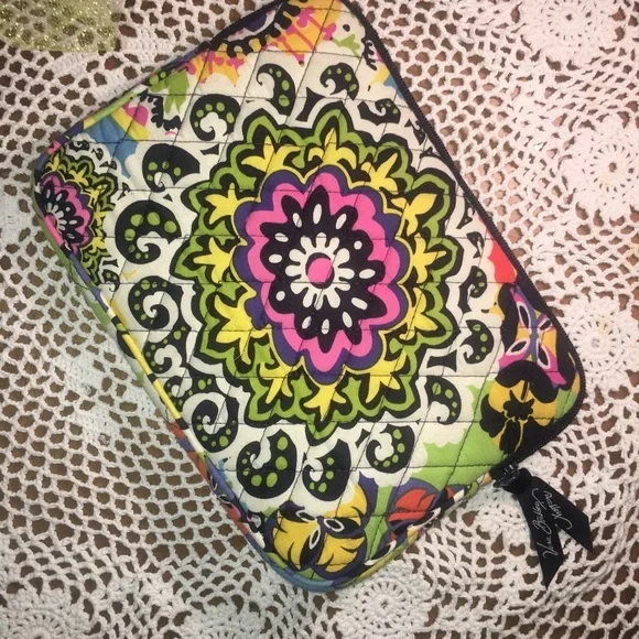 Vera Bradley Medium Size Pouch - Picture 3 of 7